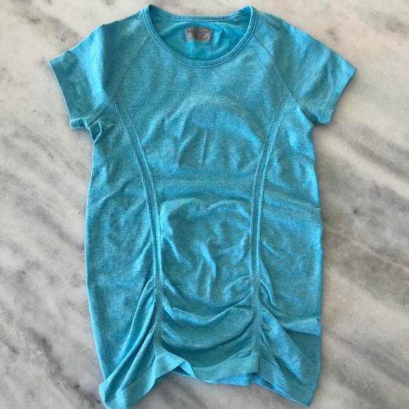 Athleta fastest track tee - Picture 1 of 3